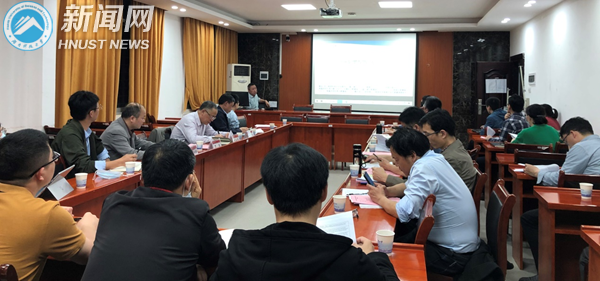 4ba9304db9ba4882bd12480a38792862.png 图片2任伯帜院长汇报地蜜桃影像
科研与学科工作进展情况_副本.png